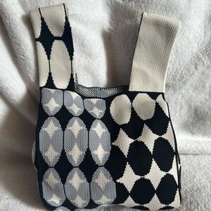 Stylish Black and Gray Patterned Women's Bag